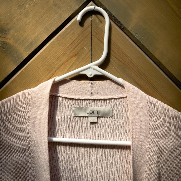 Loft sweater size M - Picture 2 of 3